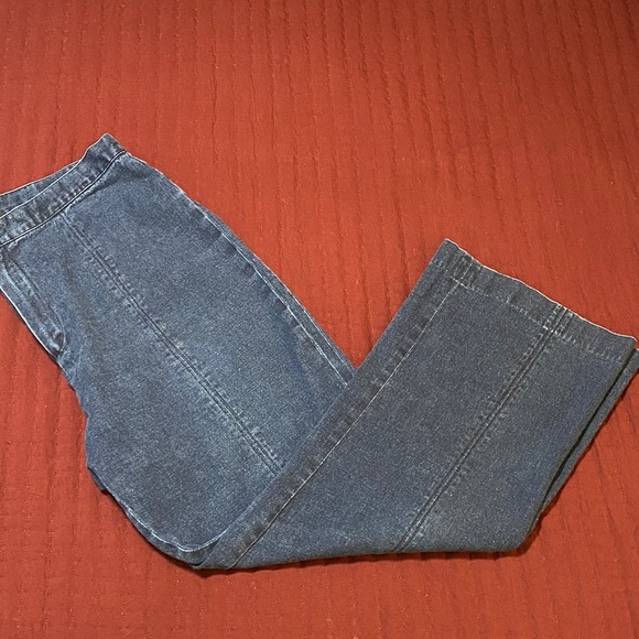 Haggar Whimsical and Fun Embroidered Butterfly 🦋 Blue Jeans Size 14 - Picture 6 of 9